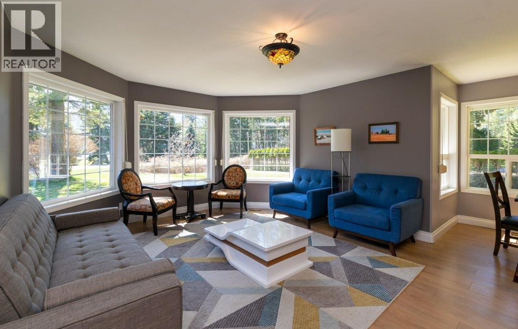 3789 Zinck Road, Scotch Creek, British Columbia  V0E 1M5 - Photo 4 - 10383098