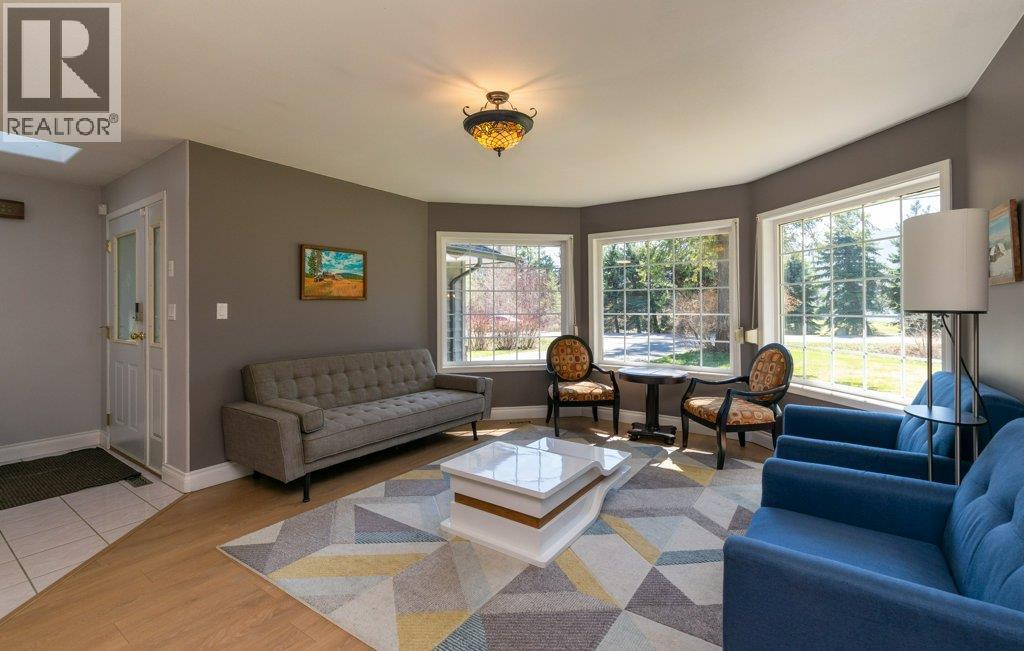 3789 Zinck Road, Scotch Creek, British Columbia  V0E 1M5 - Photo 5 - 10383098