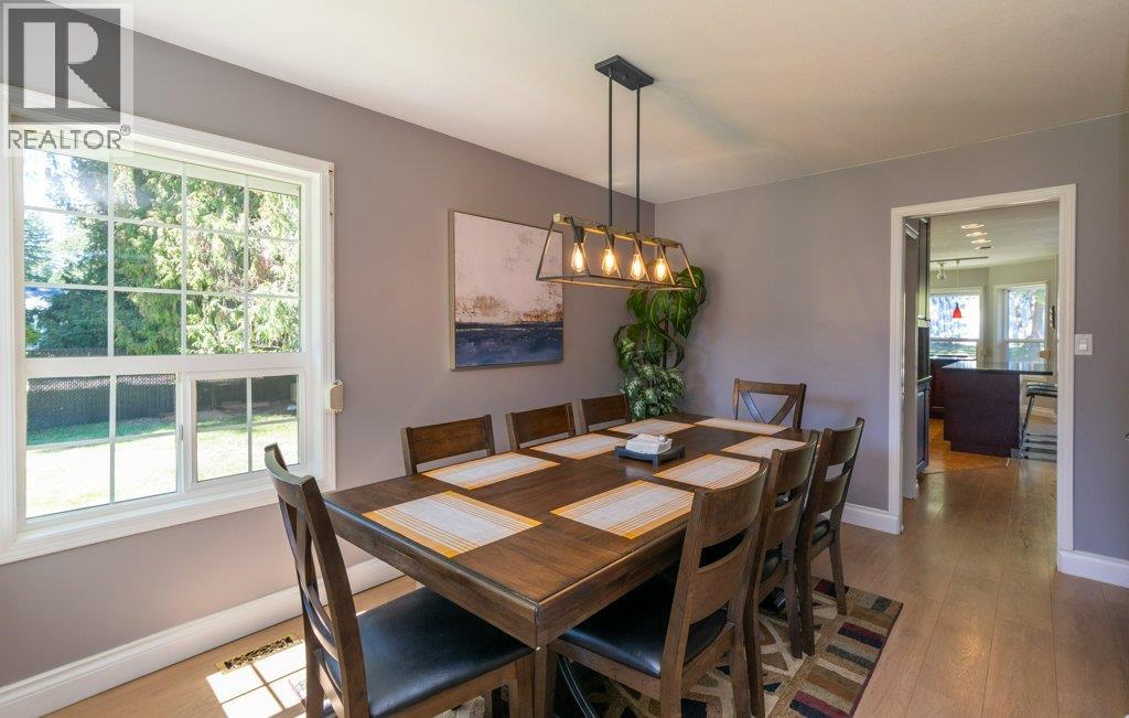 3789 Zinck Road, Scotch Creek, British Columbia  V0E 1M5 - Photo 9 - 10383098