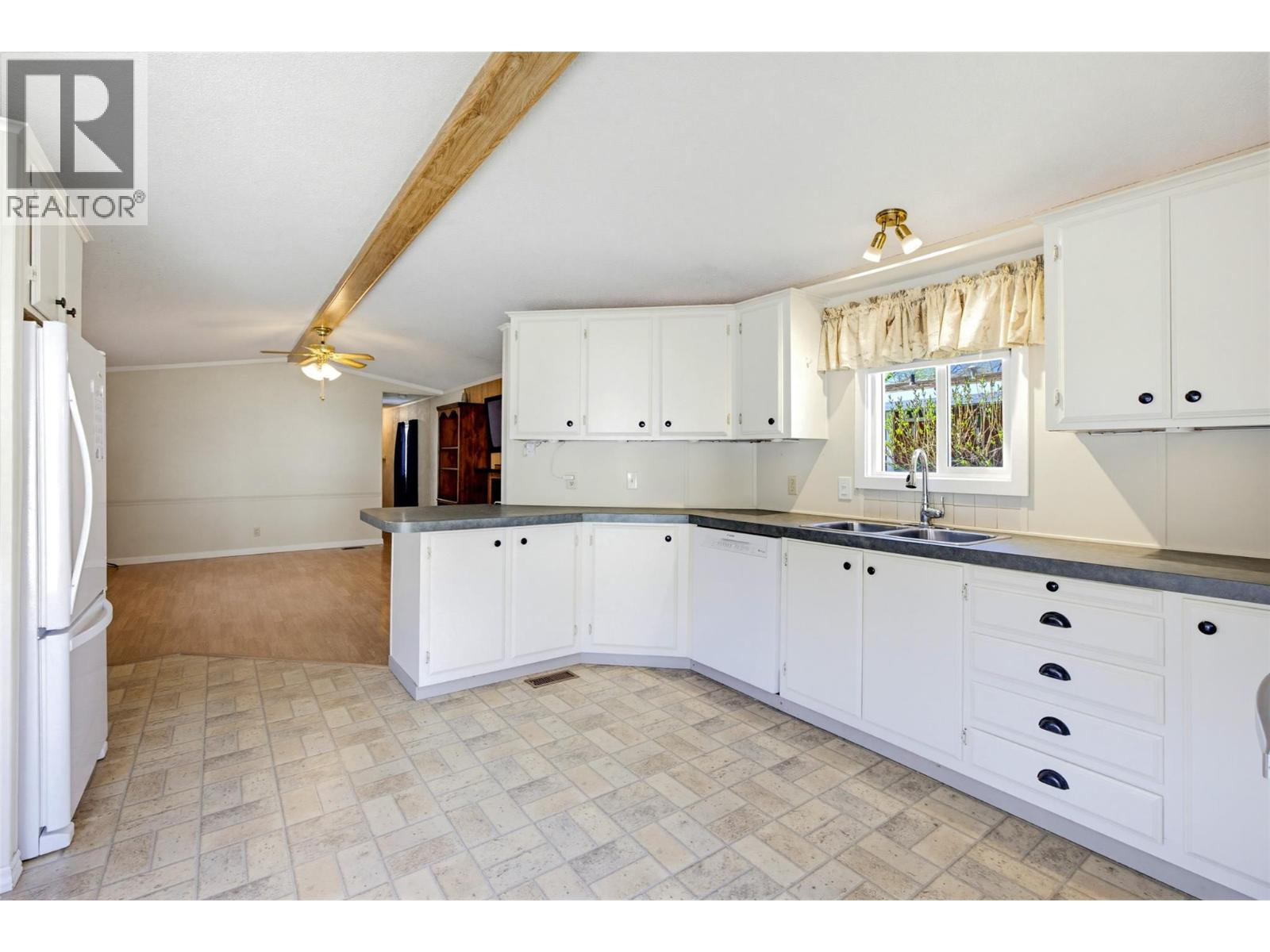 2401 Ord Road Unit# 80, Kamloops, British Columbia  V2B 7V8 - Photo 5 - 10380647