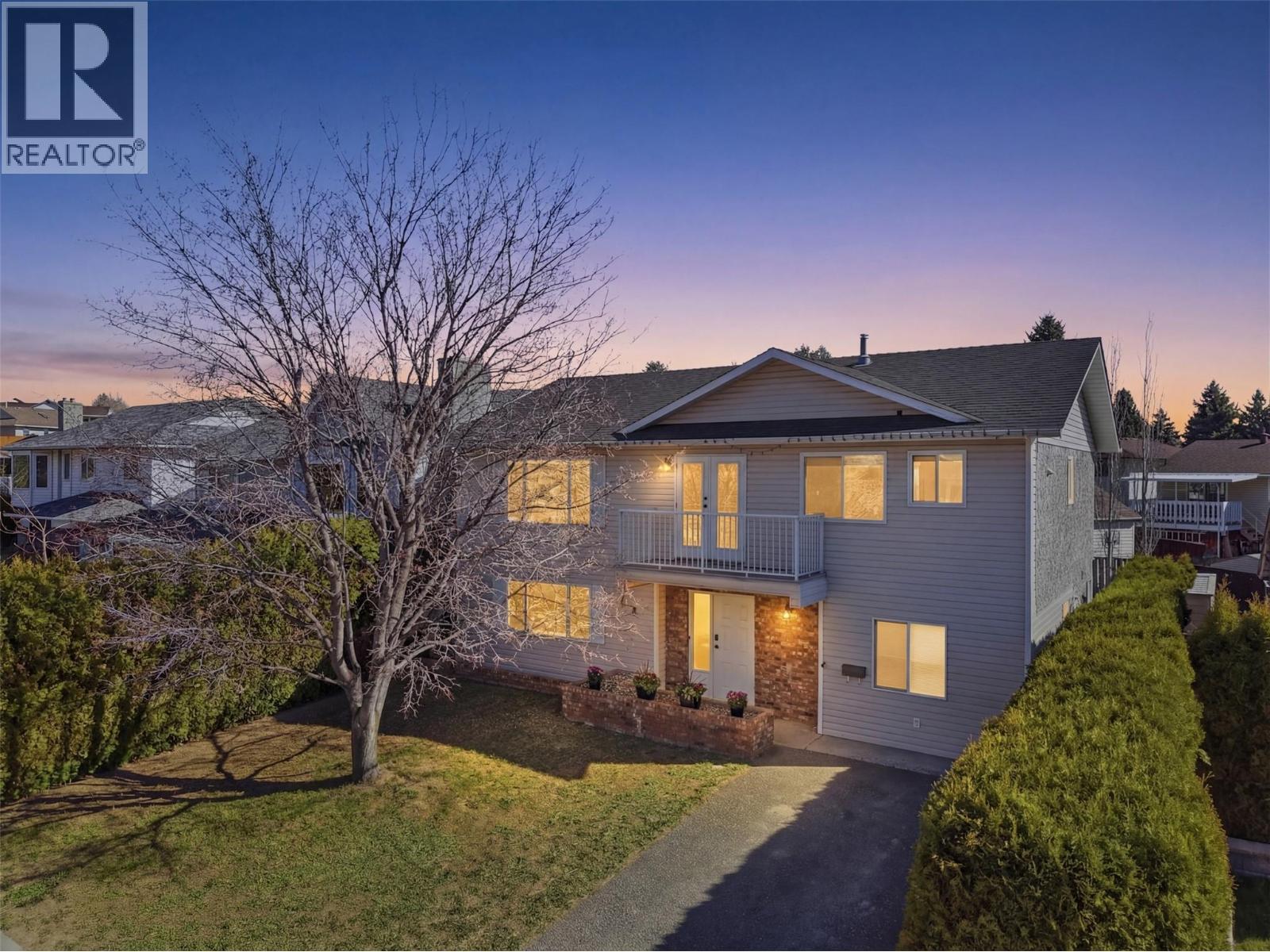 420 Sentinel Court, Kamloops, British Columbia  V2E 2G6 - Photo 1 - 10383135