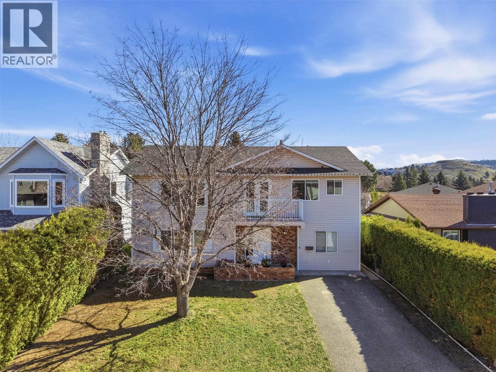 420 Sentinel Court, Kamloops, British Columbia  V2E 2G6 - Photo 2 - 10383135