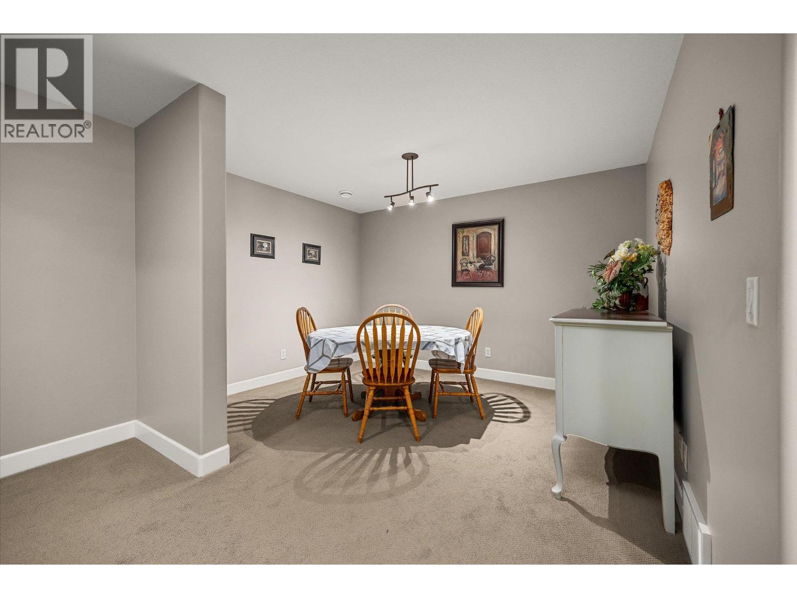 1018 Hume Avenue, Kelowna, British Columbia  V1P 1P2 - Photo 42 - 10381302