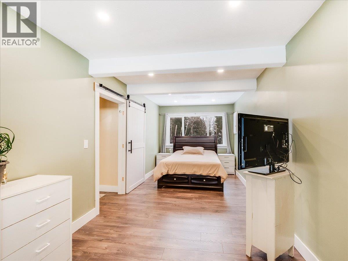 2824 9th Avenue, Castlegar, British Columbia  V1N 2Z1 - Photo 13 - 10380148