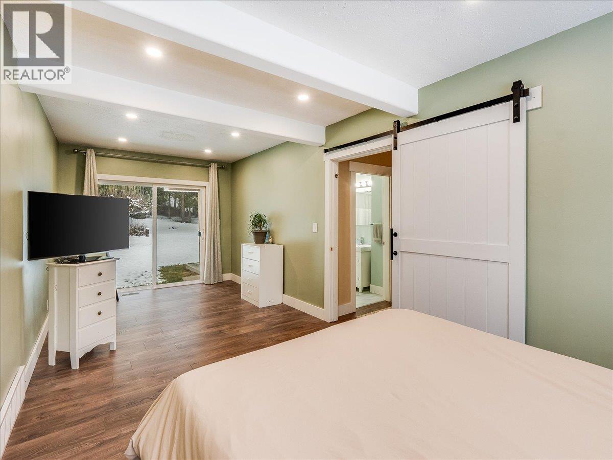 2824 9th Avenue, Castlegar, British Columbia  V1N 2Z1 - Photo 14 - 10380148