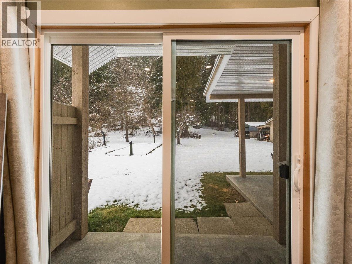 2824 9th Avenue, Castlegar, British Columbia  V1N 2Z1 - Photo 15 - 10380148