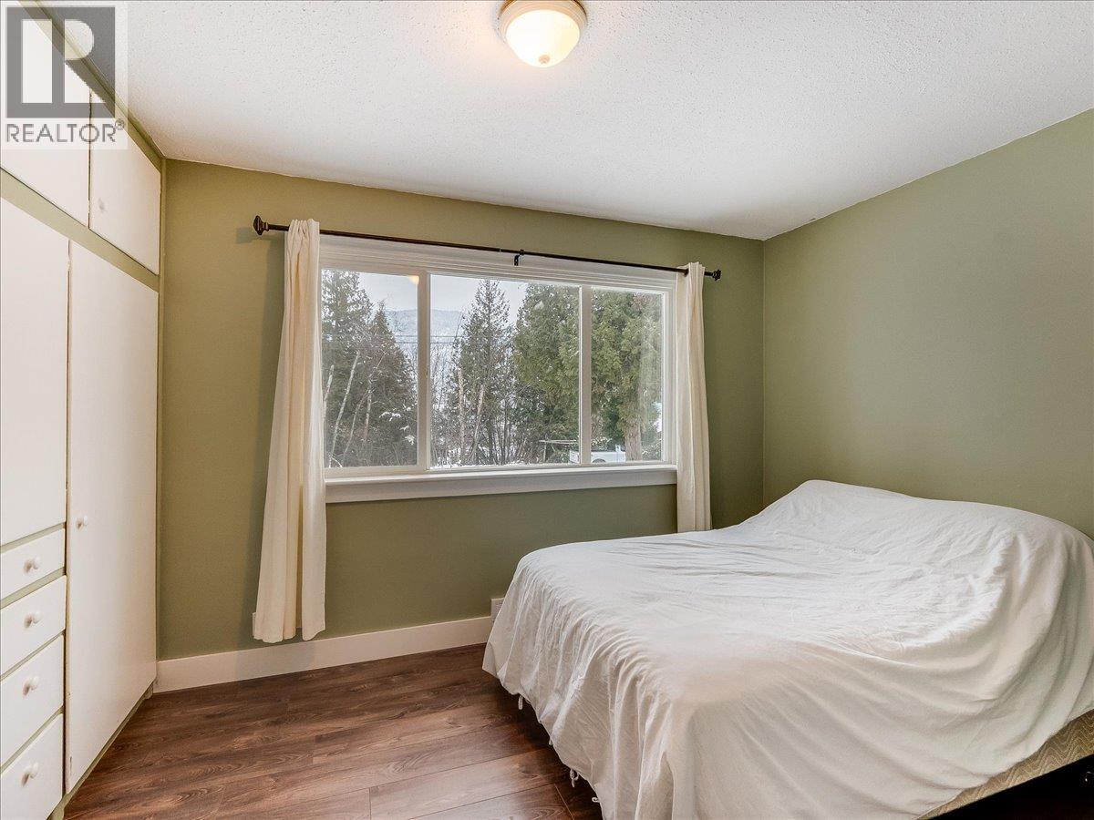 2824 9th Avenue, Castlegar, British Columbia  V1N 2Z1 - Photo 17 - 10380148