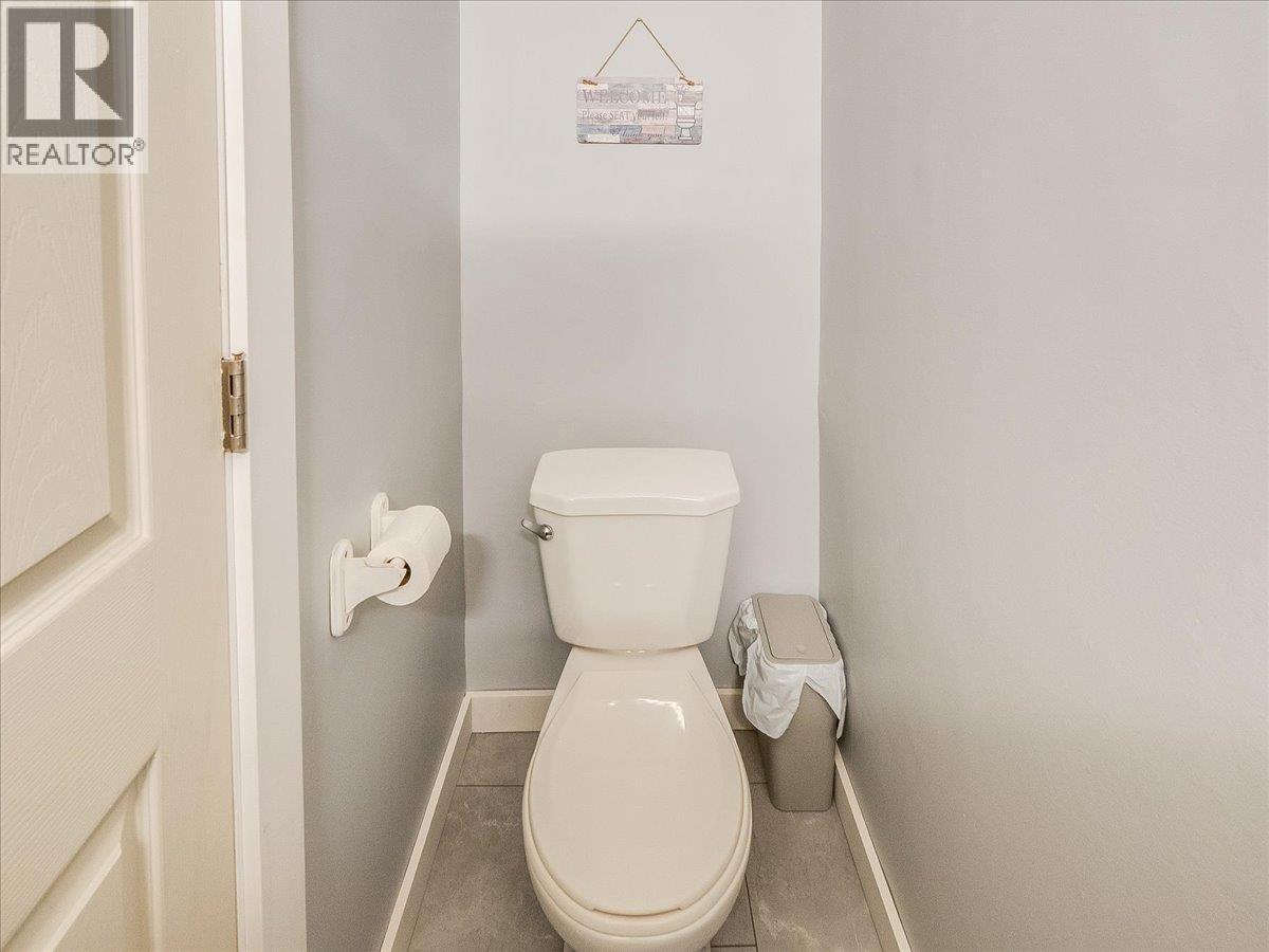 2824 9th Avenue, Castlegar, British Columbia  V1N 2Z1 - Photo 23 - 10380148