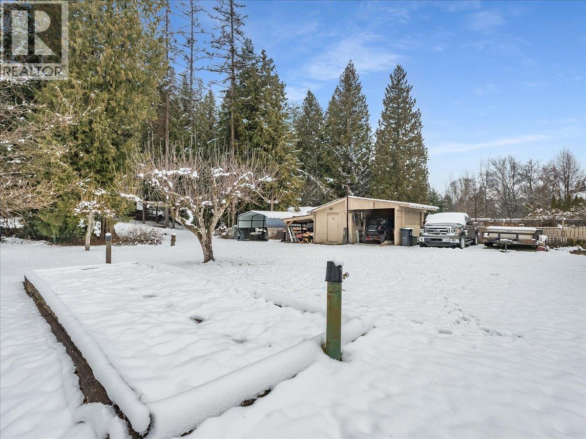 2824 9th Avenue, Castlegar, British Columbia  V1N 2Z1 - Photo 34 - 10380148