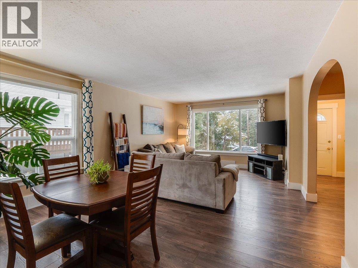 2824 9th Avenue, Castlegar, British Columbia  V1N 2Z1 - Photo 7 - 10380148