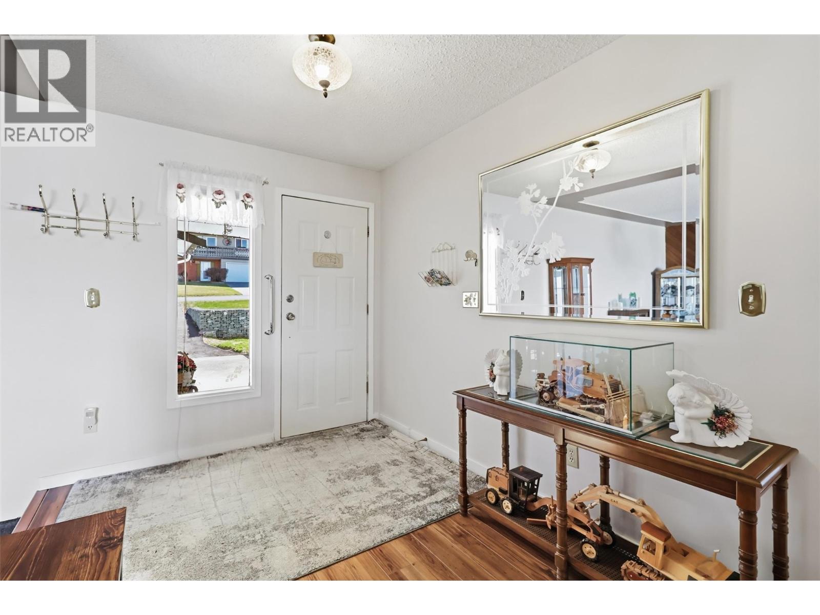 246 Robson Drive, Kamloops, British Columbia  V2E 1W1 - Photo 5 - 10383063