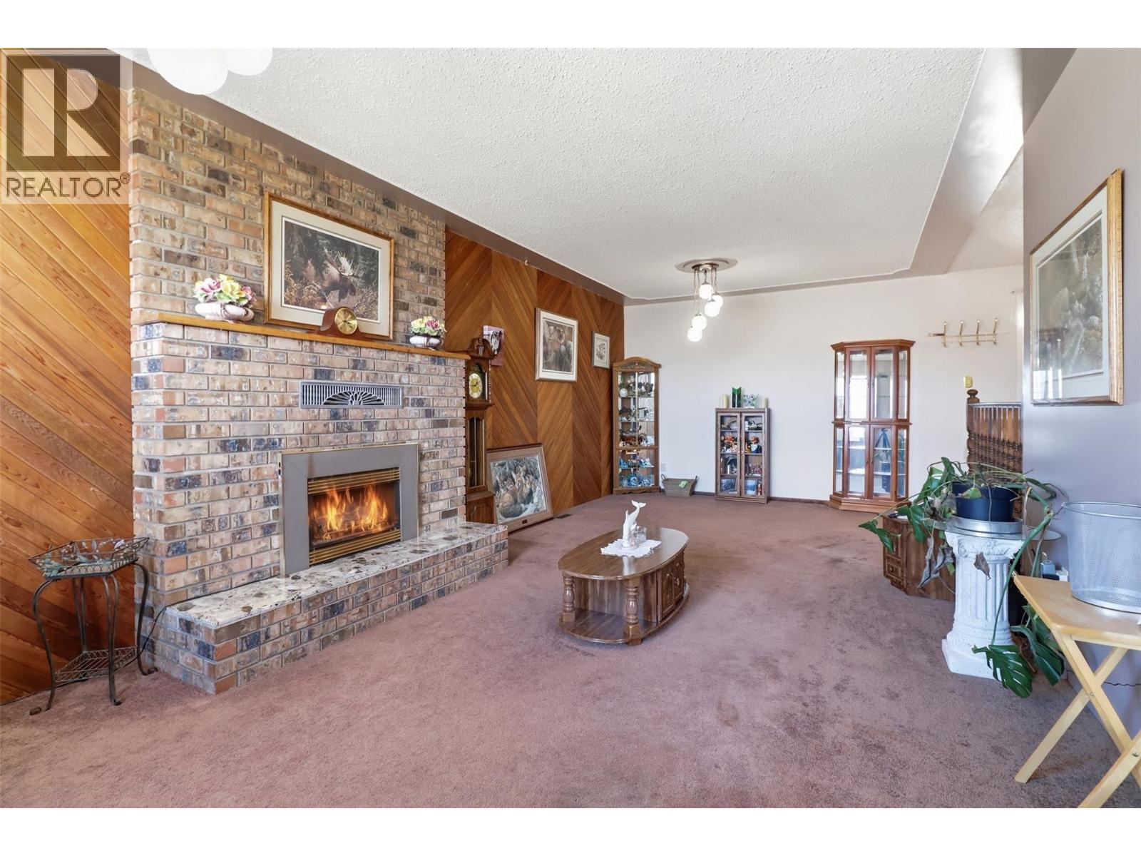 246 Robson Drive, Kamloops, British Columbia  V2E 1W1 - Photo 9 - 10383063