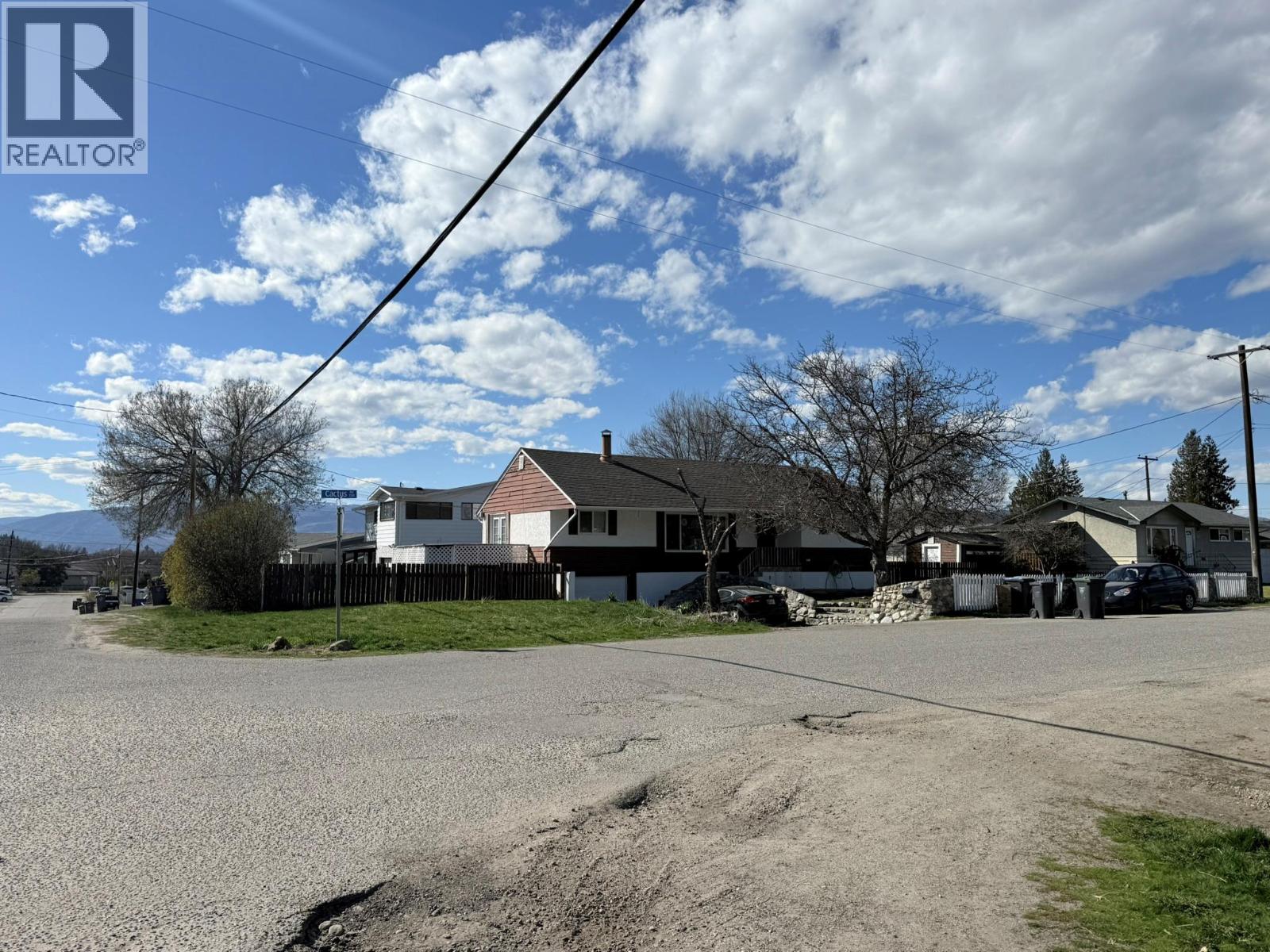 770 Cactus Road, Kelowna, British Columbia  V1X 3N9 - Photo 5 - 10382805