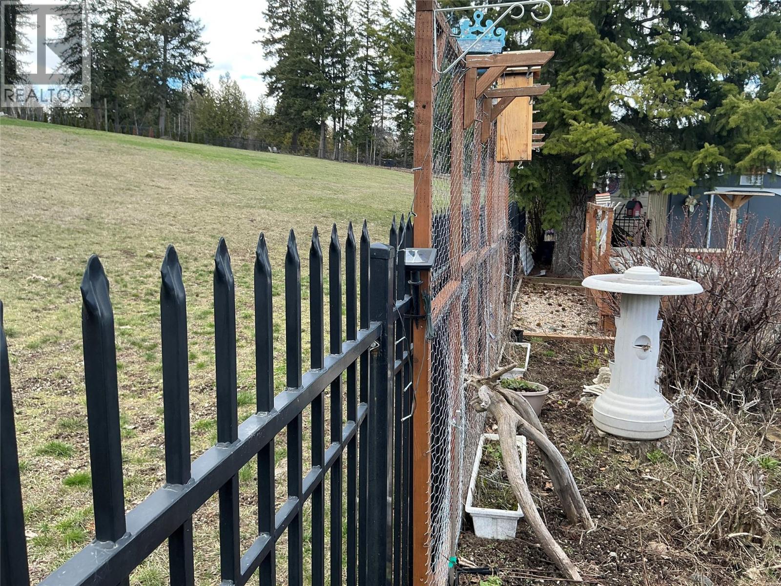 2932 Buckley Road Unit# 16, Sorrento, British Columbia  V0E 2W0 - Photo 20 - 10381930