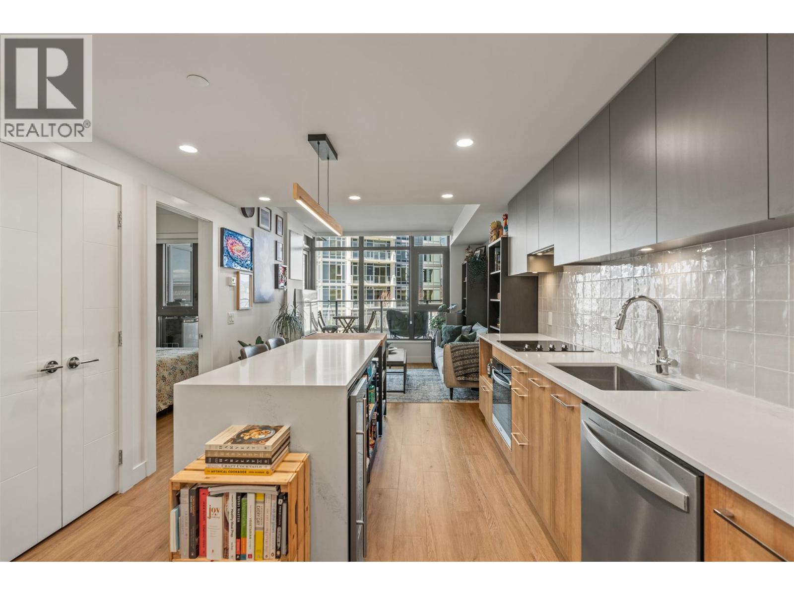 3699 Capozzi Road Unit# 601, Kelowna, British Columbia  V1W 3L2 - Photo 3 - 10379274