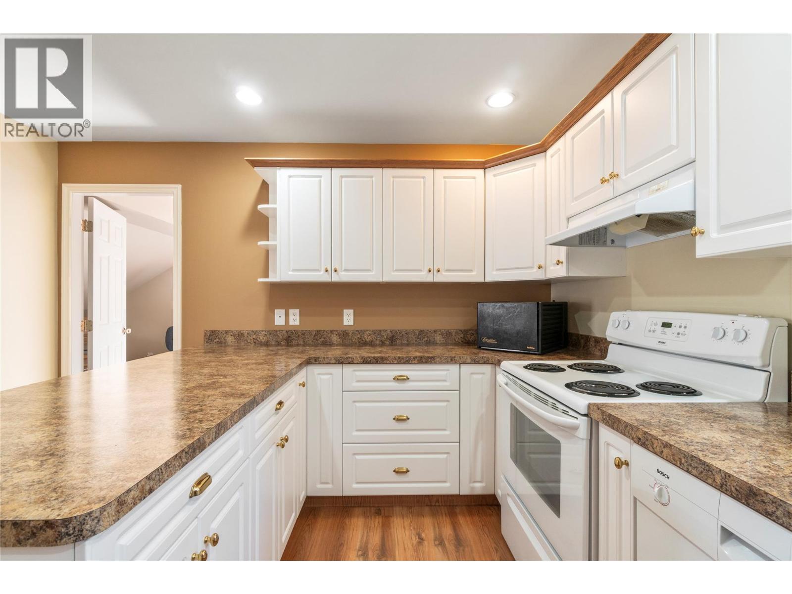 3800 60 Street Nw, Salmon Arm, British Columbia  V1E 3A8 - Photo 48 - 10382116