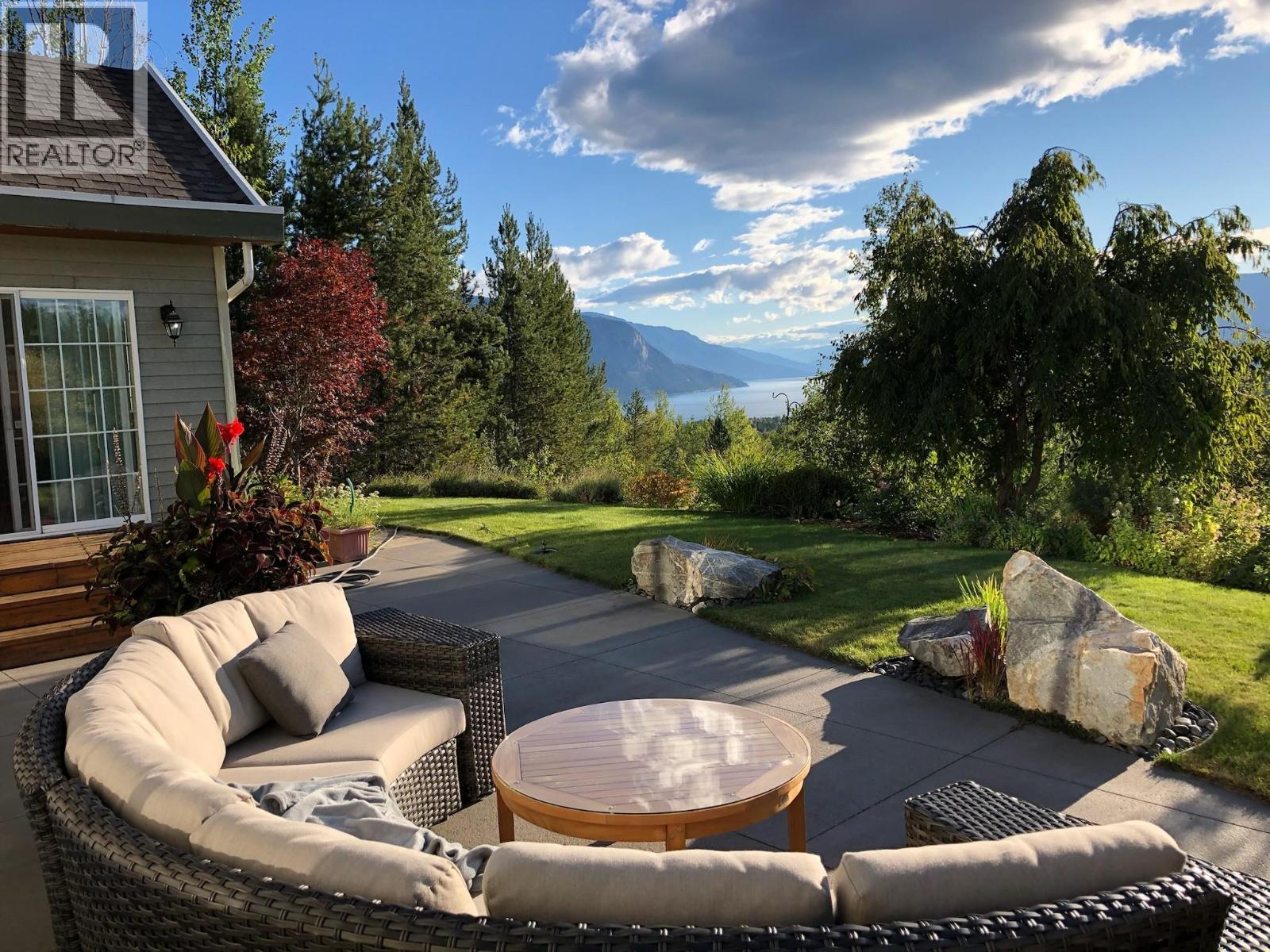 3800 60 Street Nw, Salmon Arm, British Columbia  V1E 3A8 - Photo 59 - 10382116