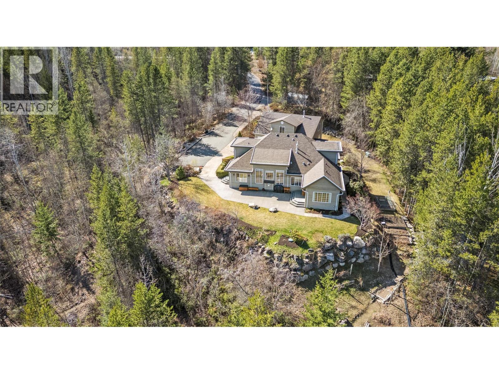 3800 60 Street Nw, Salmon Arm, British Columbia  V1E 3A8 - Photo 60 - 10382116