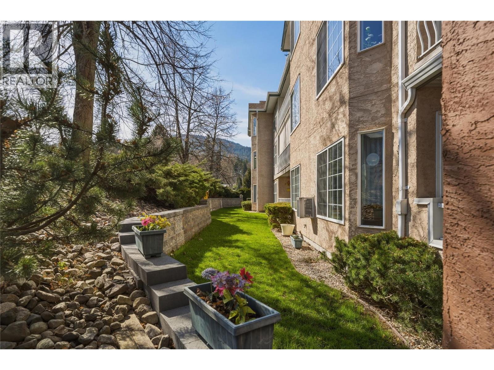 251 6 Street Se Unit# 104, Salmon Arm, British Columbia  V1E 1J9 - Photo 28 - 10382572