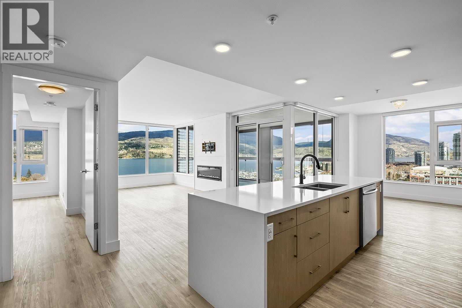 1588 Ellis Street Unit# 1909, Kelowna, British Columbia  V1Y 8L1 - Photo 3 - 10381881