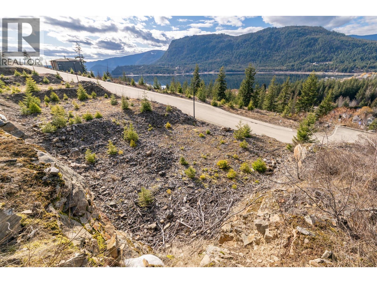 287 Bayview Drive, Sicamous, British Columbia  V0E 2V1 - Photo 6 - 10376876