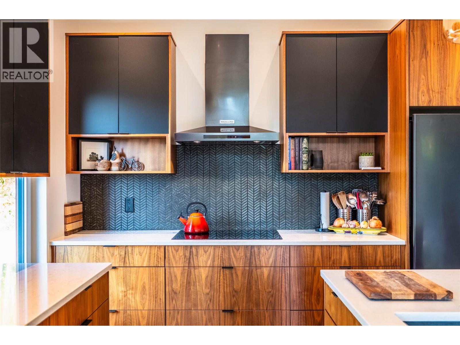 1409 Ash Street, Nelson, British Columbia  V1L 2J3 - Photo 12 - 10383118