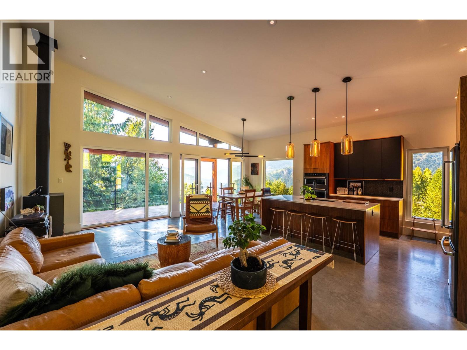 1409 Ash Street, Nelson, British Columbia  V1L 2J3 - Photo 18 - 10383118