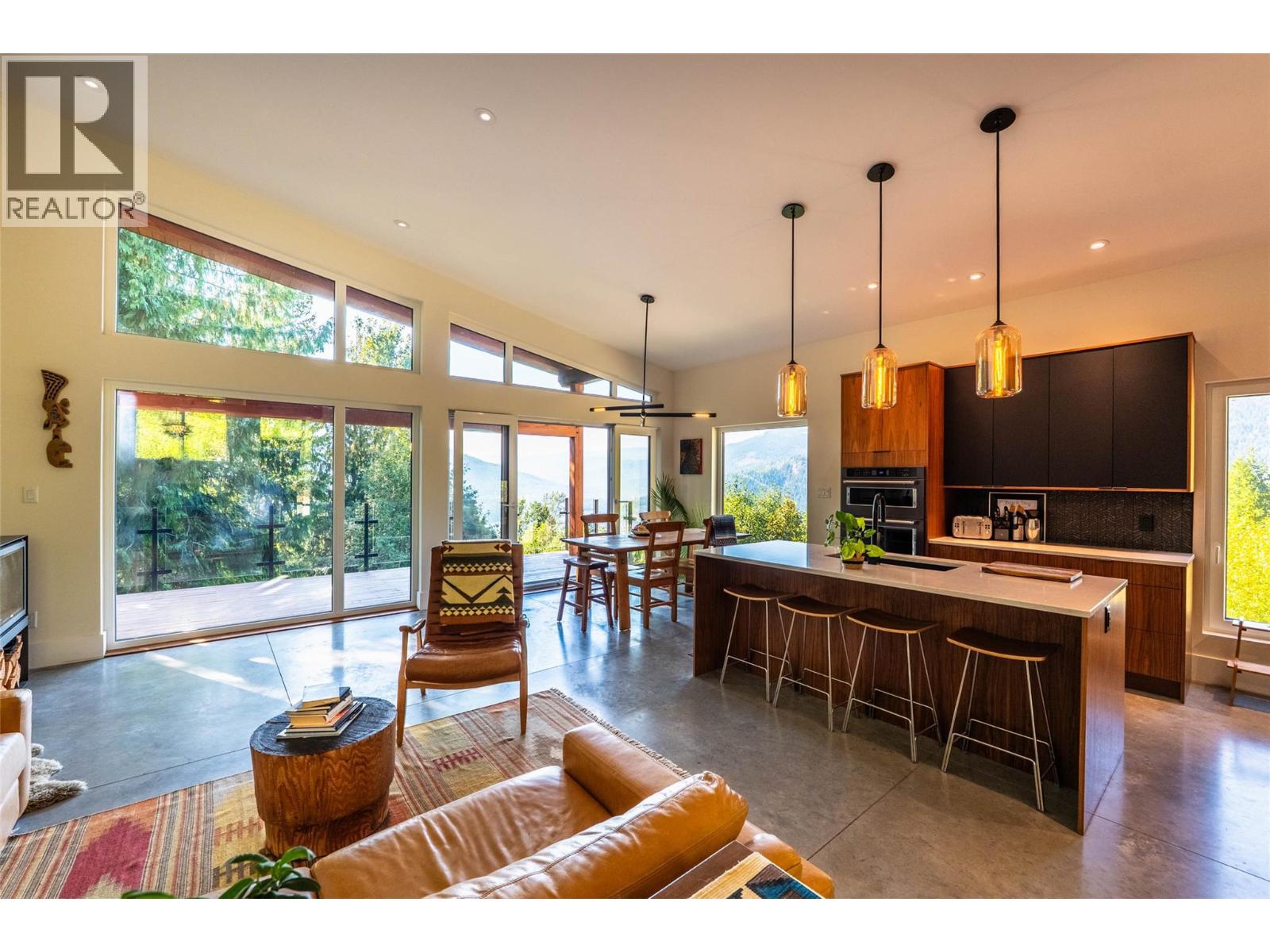 1409 Ash Street, Nelson, British Columbia  V1L 2J3 - Photo 19 - 10383118