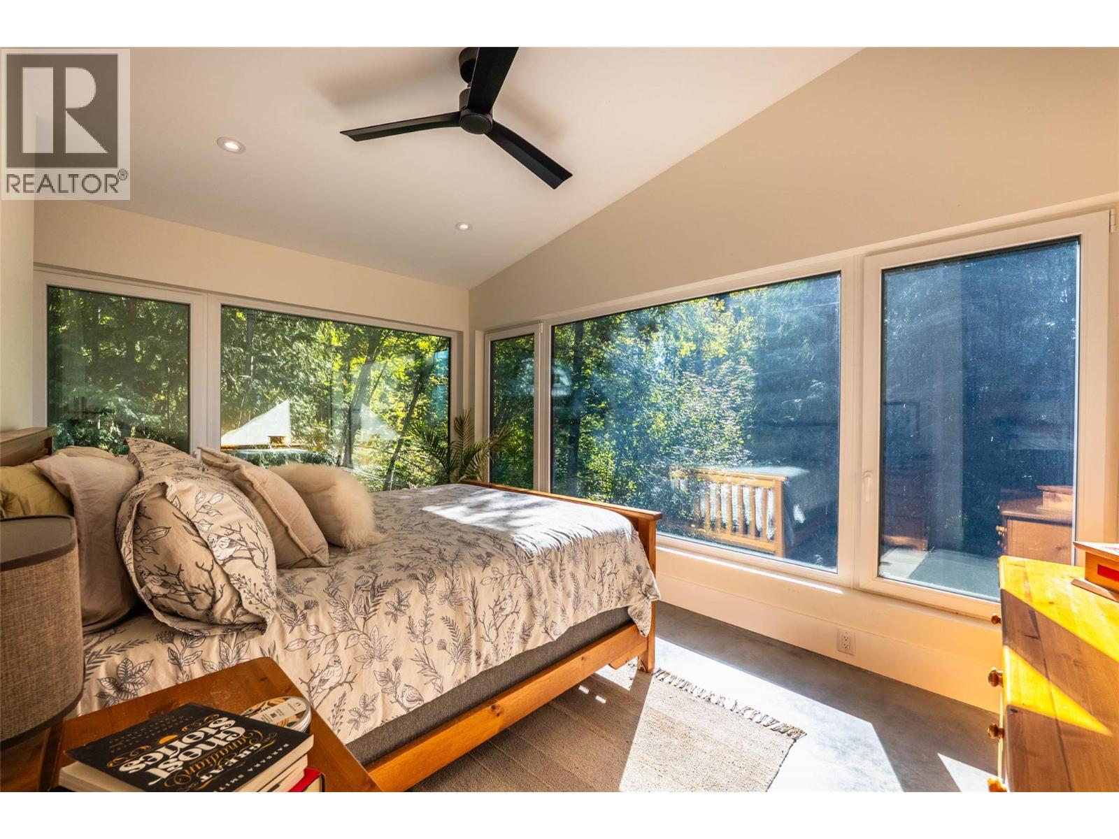 1409 Ash Street, Nelson, British Columbia  V1L 2J3 - Photo 26 - 10383118