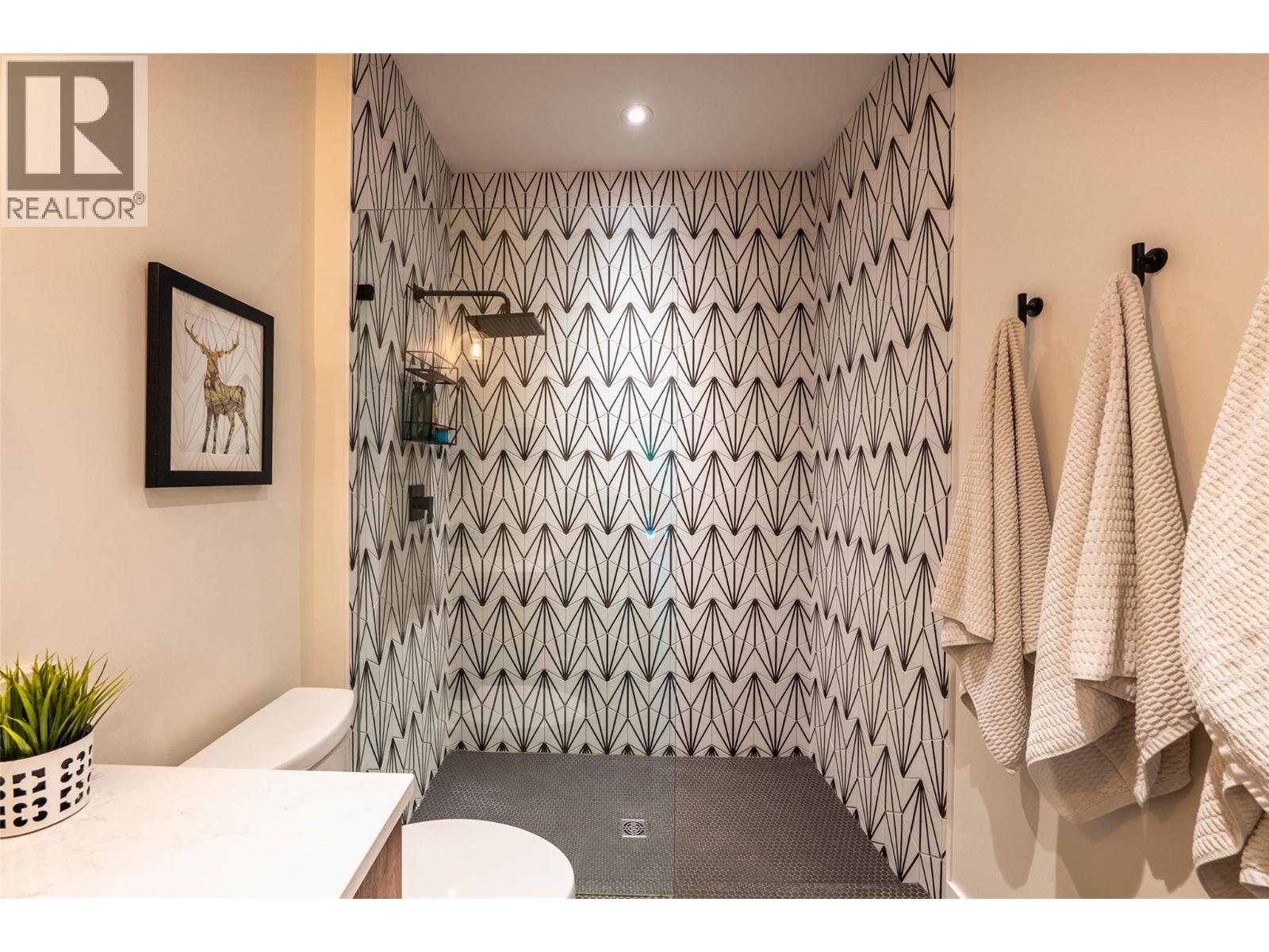 1409 Ash Street, Nelson, British Columbia  V1L 2J3 - Photo 43 - 10383118