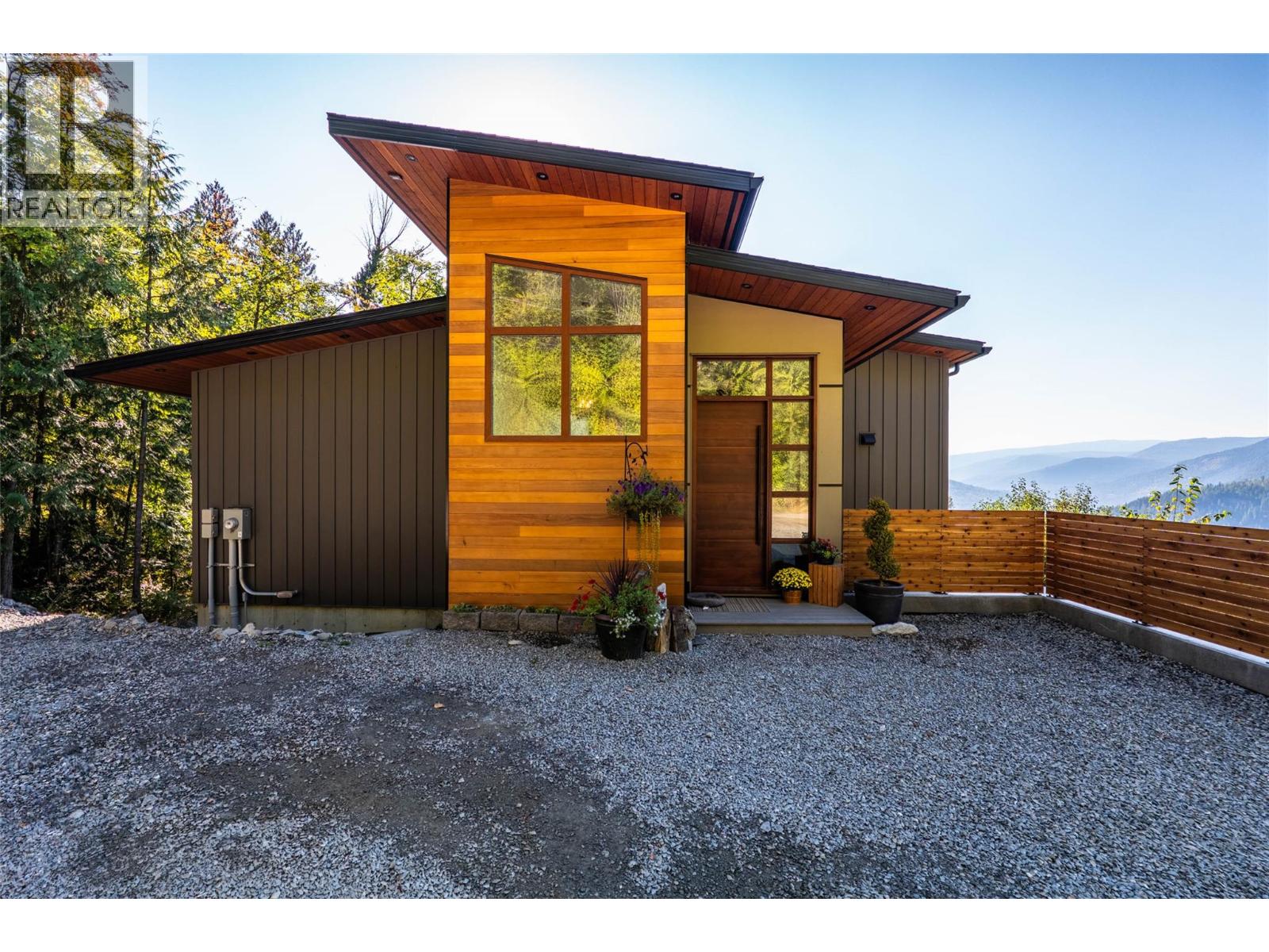 1409 Ash Street, Nelson, British Columbia  V1L 2J3 - Photo 55 - 10383118