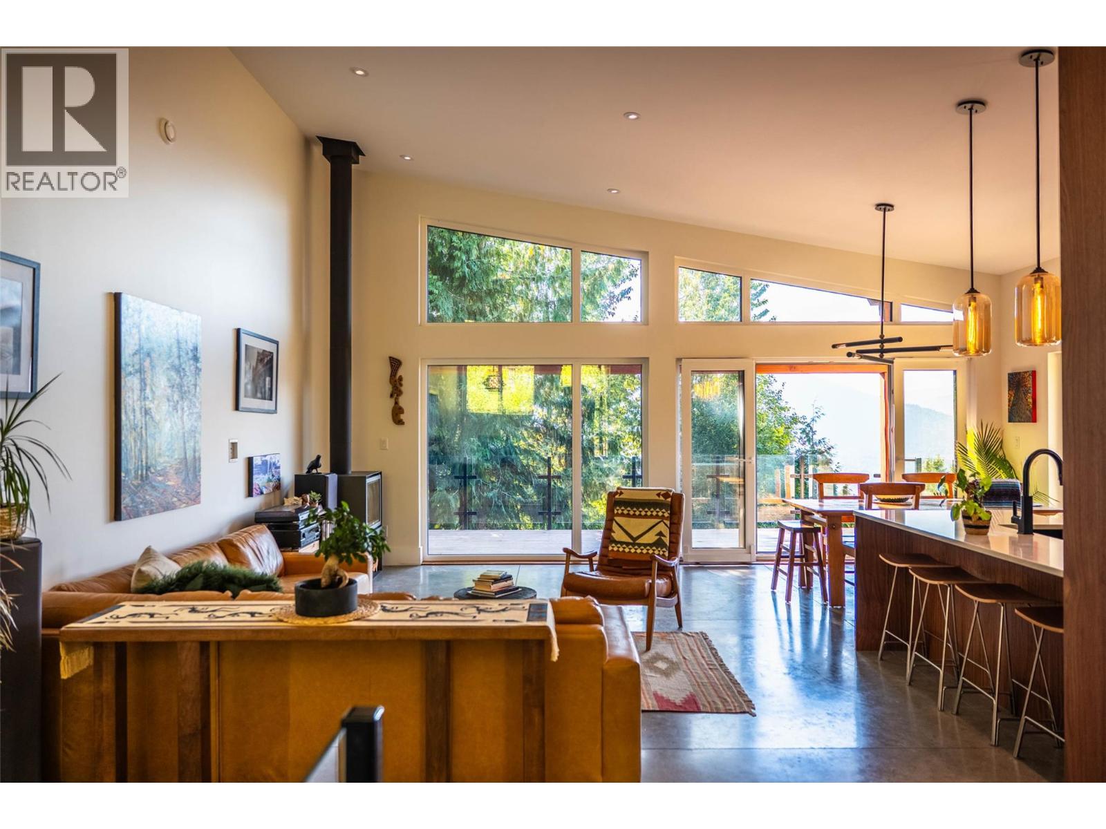 1409 Ash Street, Nelson, British Columbia  V1L 2J3 - Photo 7 - 10383118