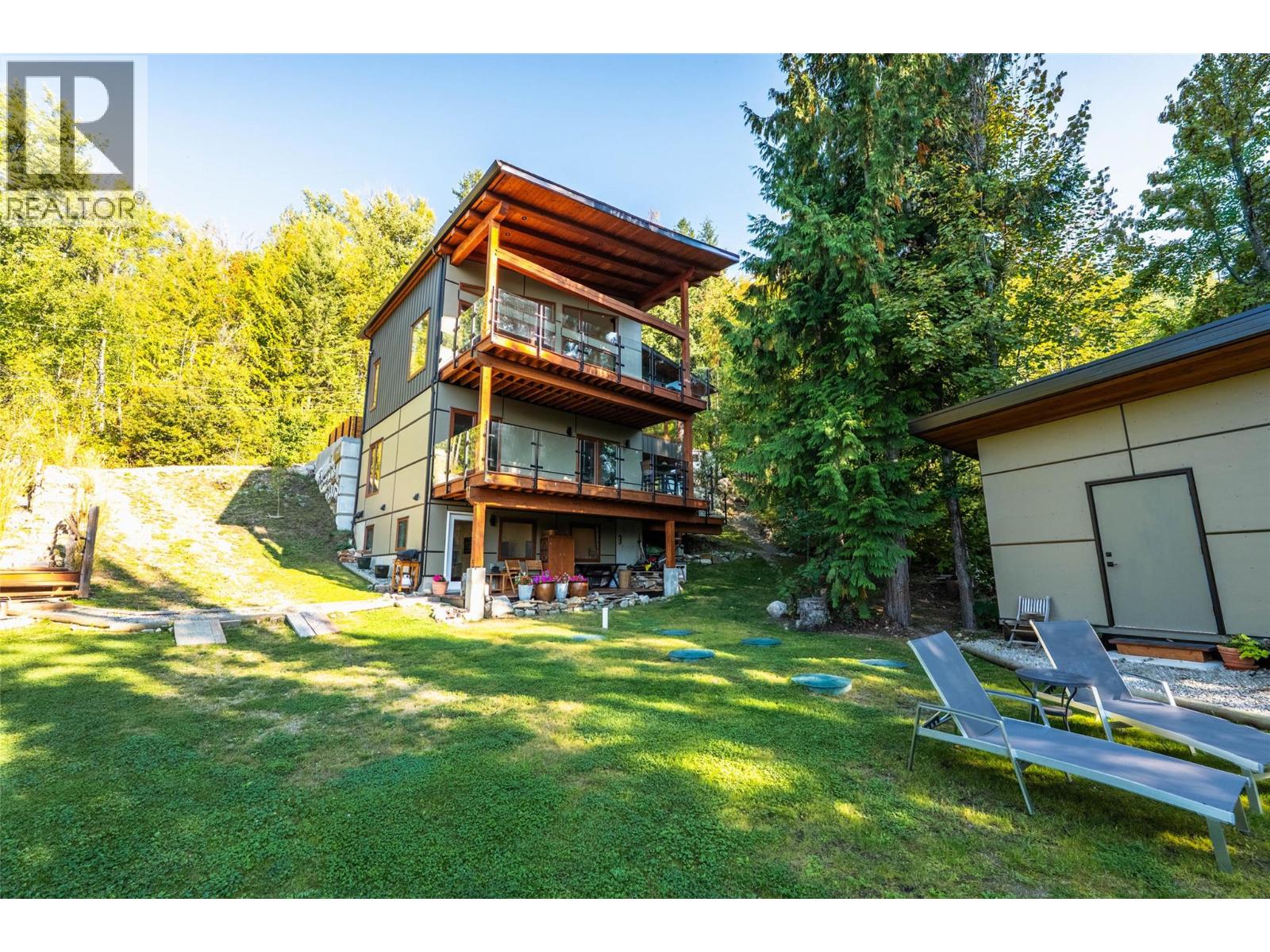 1409 Ash Street, Nelson, British Columbia  V1L 2J3 - Photo 73 - 10383118