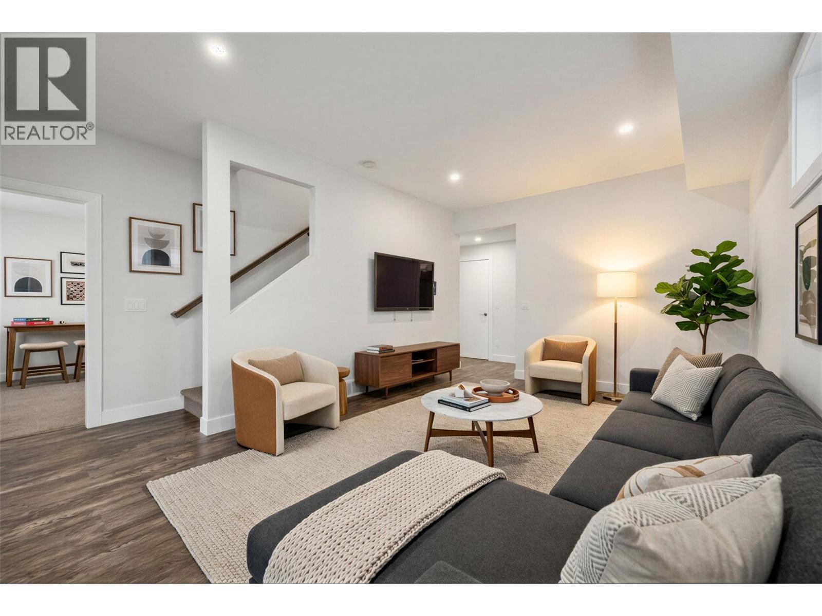 1860 Blue Bunch Court, Kelowna, British Columbia  V1V 0C6 - Photo 25 - 10381055