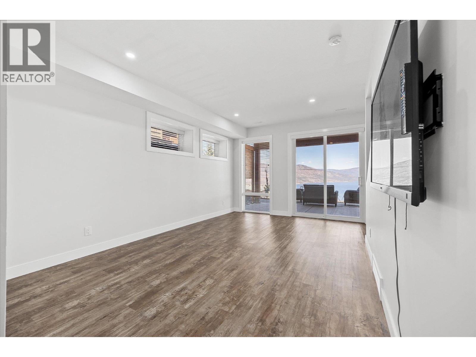 1860 Blue Bunch Court, Kelowna, British Columbia  V1V 0C6 - Photo 26 - 10381055