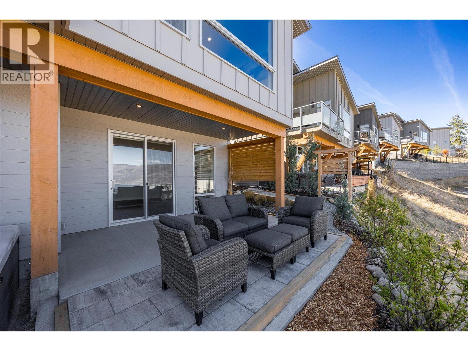 1860 Blue Bunch Court, Kelowna, British Columbia  V1V 0C6 - Photo 32 - 10381055