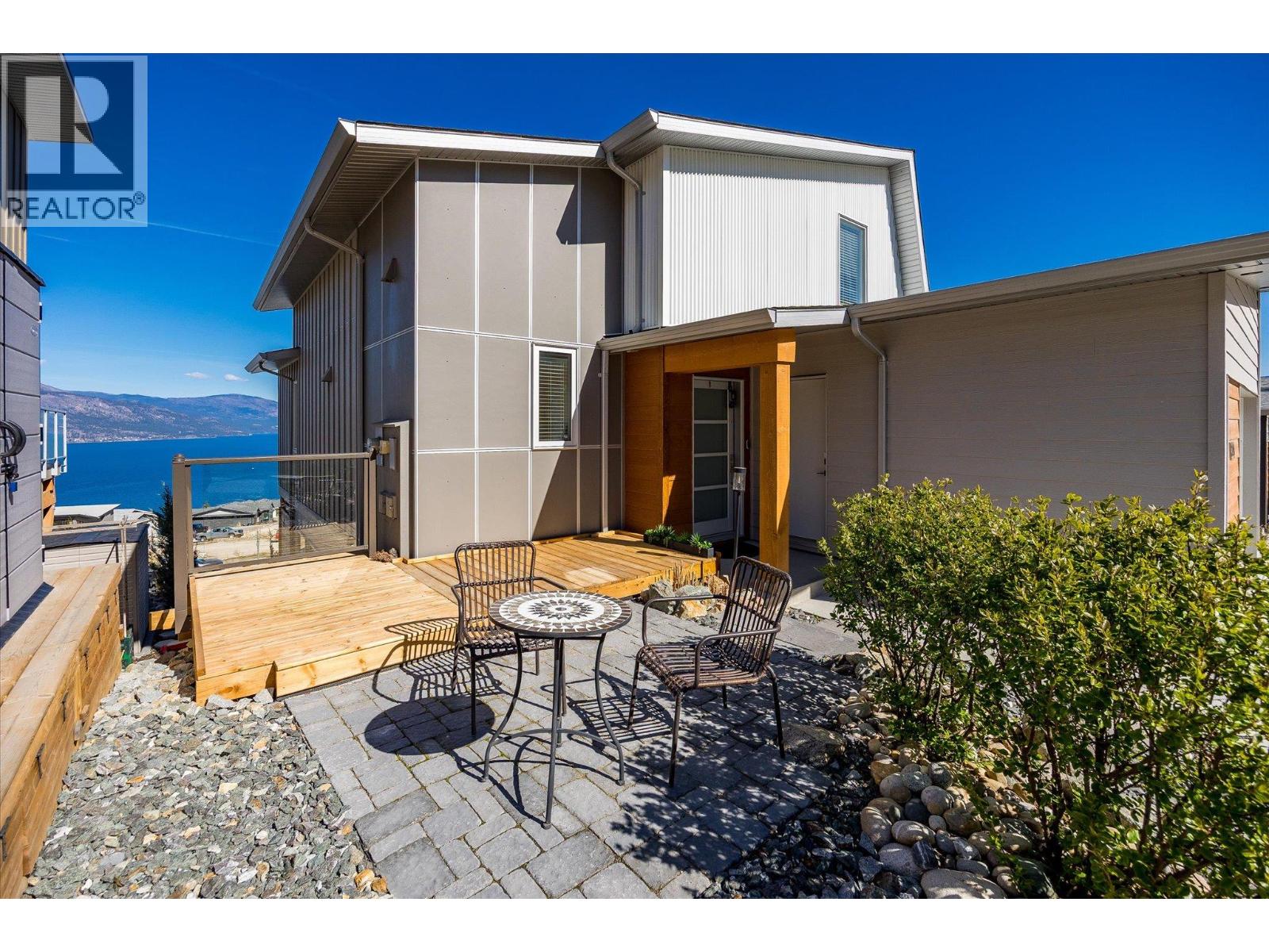 1860 Blue Bunch Court, Kelowna, British Columbia  V1V 0C6 - Photo 35 - 10381055