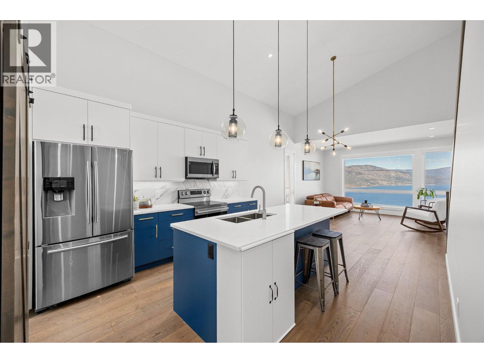 1860 Blue Bunch Court, Kelowna, British Columbia  V1V 0C6 - Photo 5 - 10381055