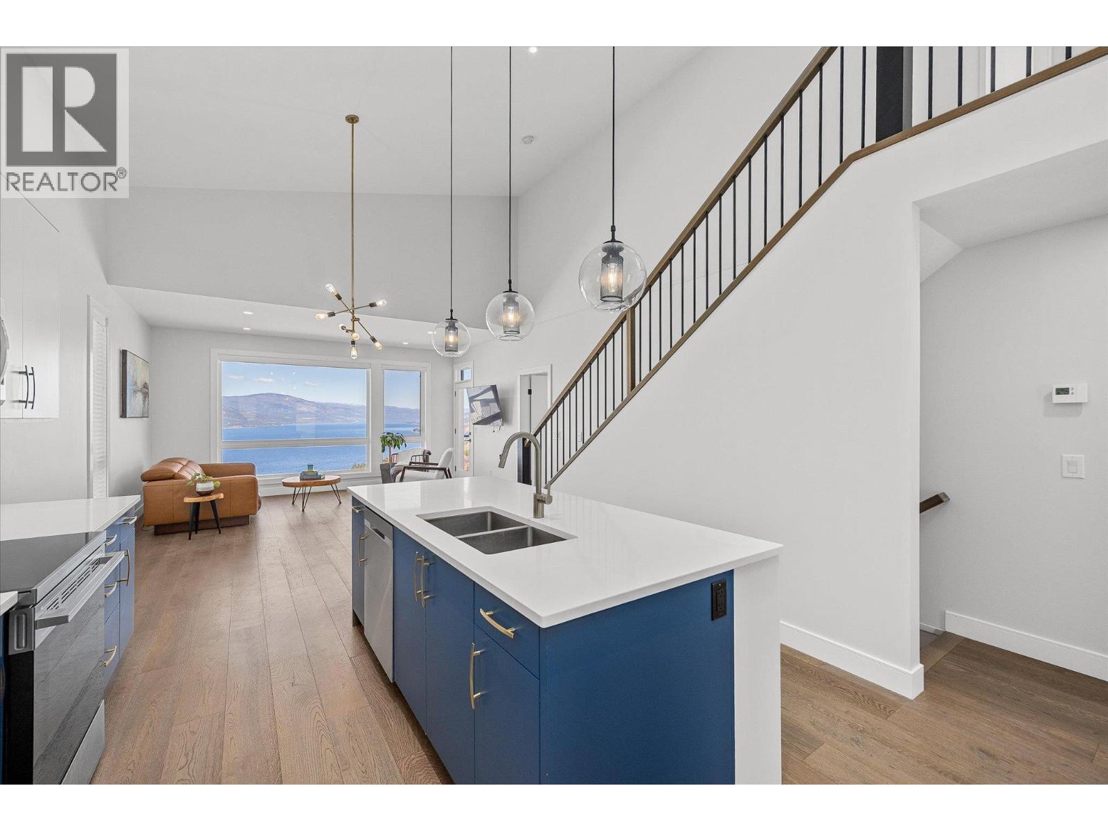 1860 Blue Bunch Court, Kelowna, British Columbia  V1V 0C6 - Photo 8 - 10381055