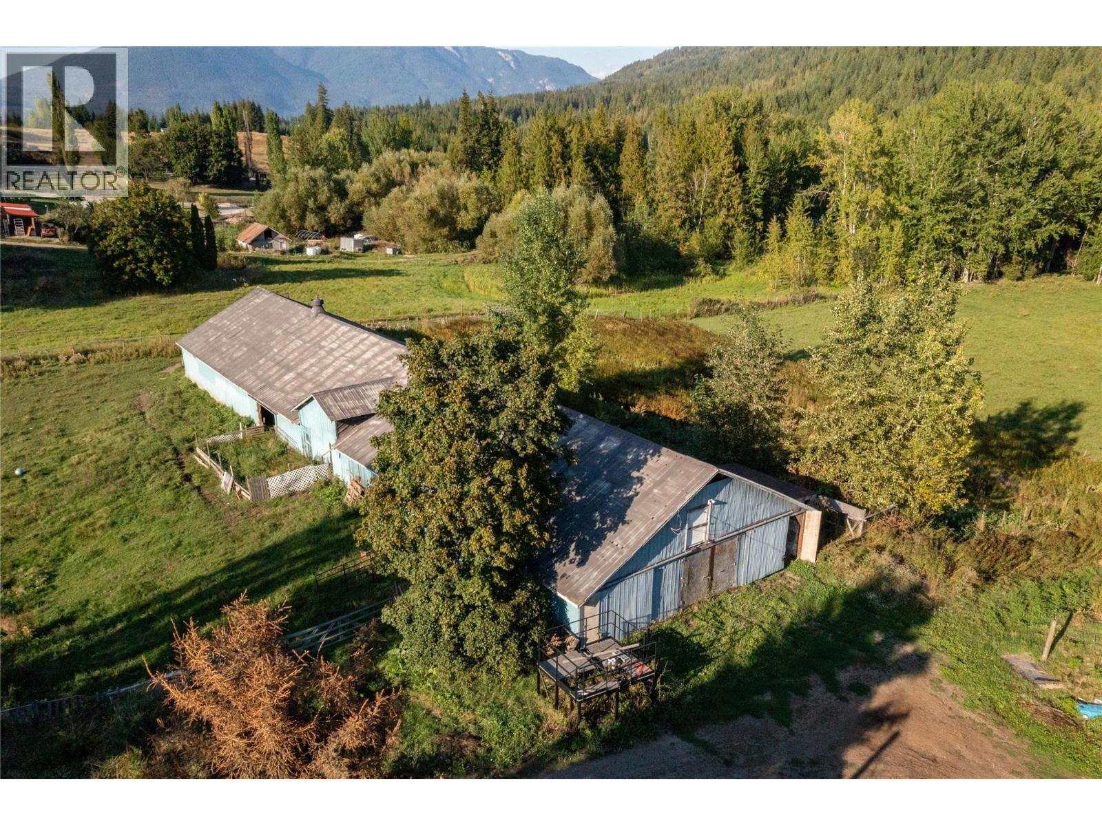 4350 50 Street Ne, Salmon Arm, British Columbia  V1E 1Y5 - Photo 27 - 10383233