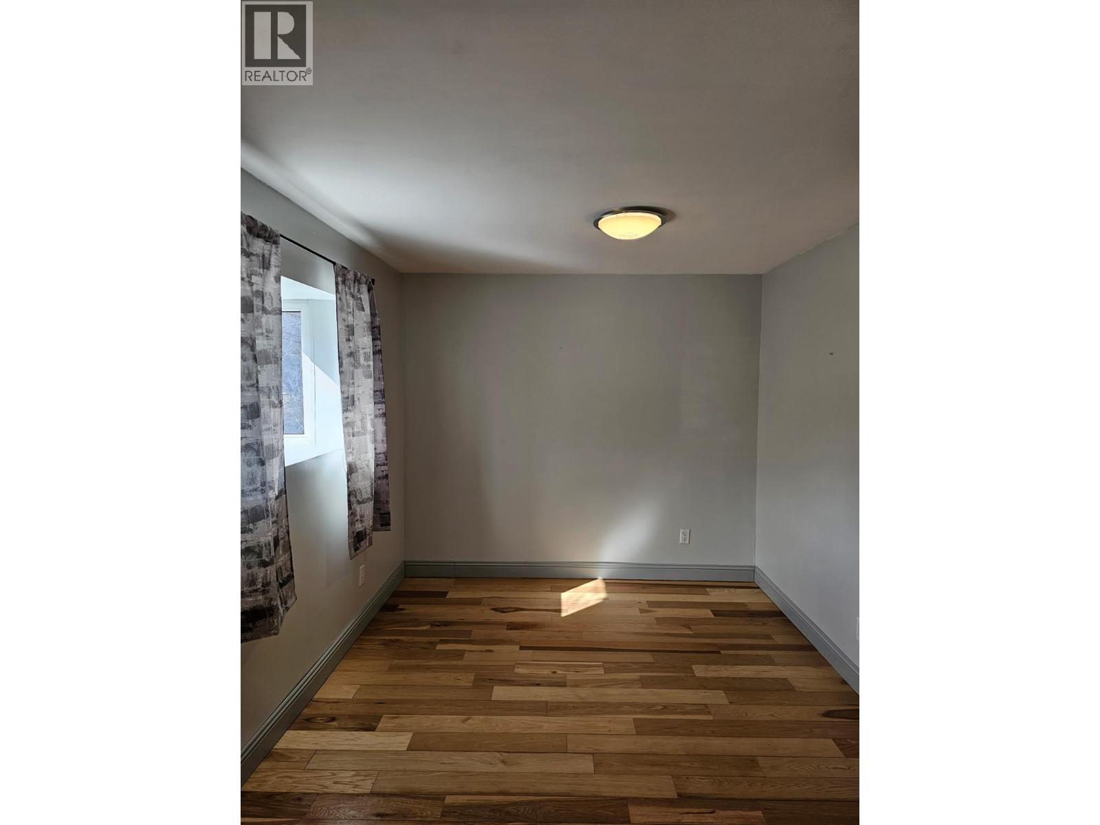 4350 50 Street Ne, Salmon Arm, British Columbia  V1E 1Y5 - Photo 34 - 10383233