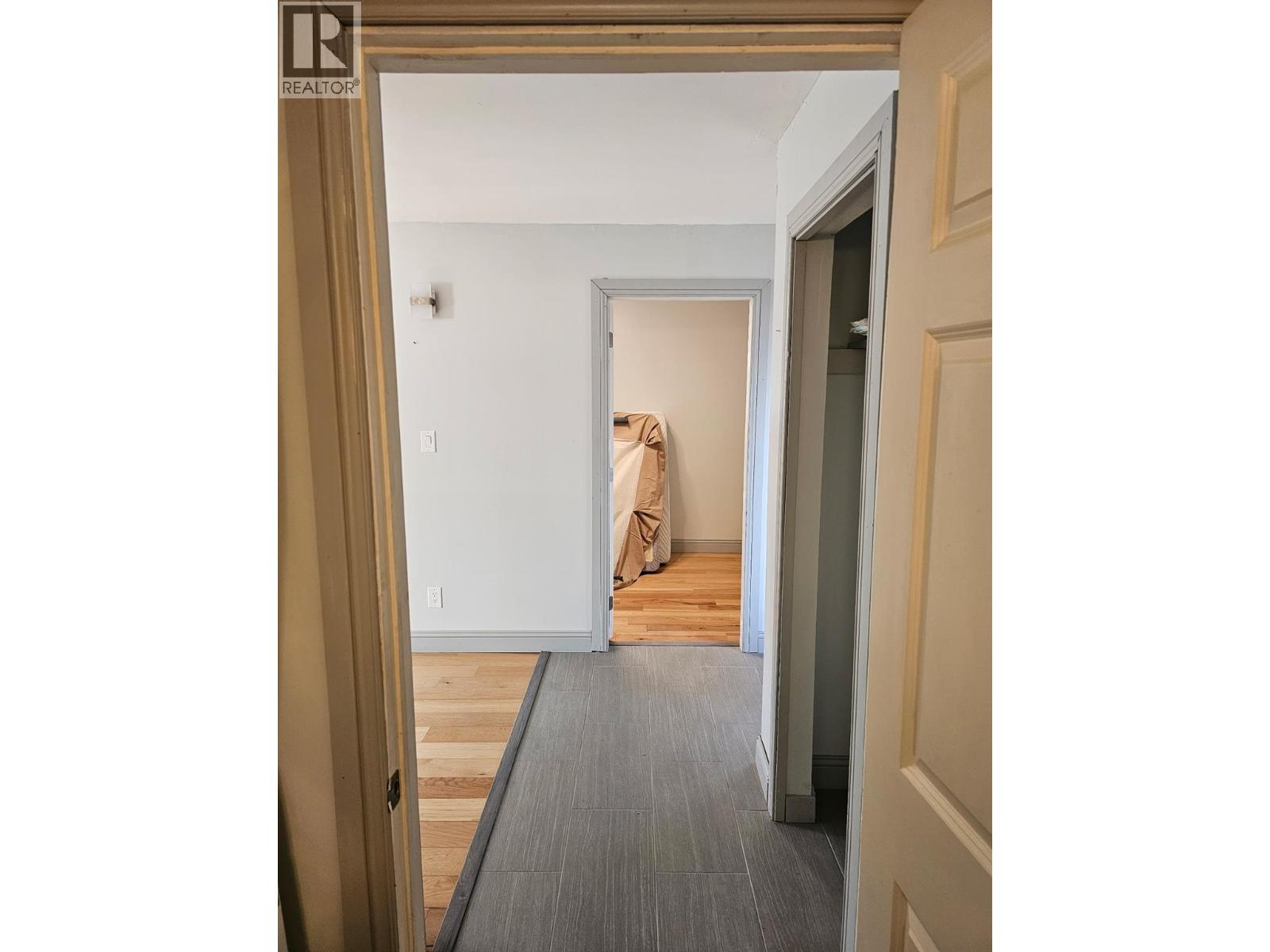 4350 50 Street Ne, Salmon Arm, British Columbia  V1E 1Y5 - Photo 35 - 10383233