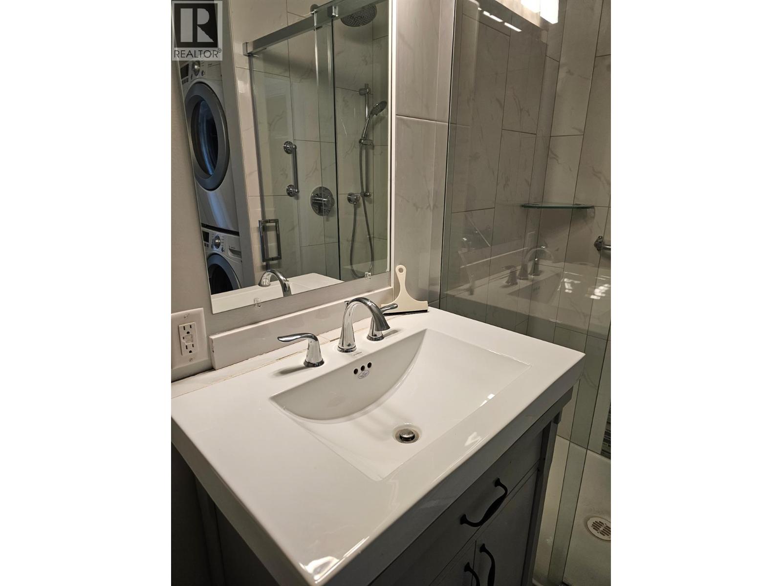 4350 50 Street Ne, Salmon Arm, British Columbia  V1E 1Y5 - Photo 39 - 10383233