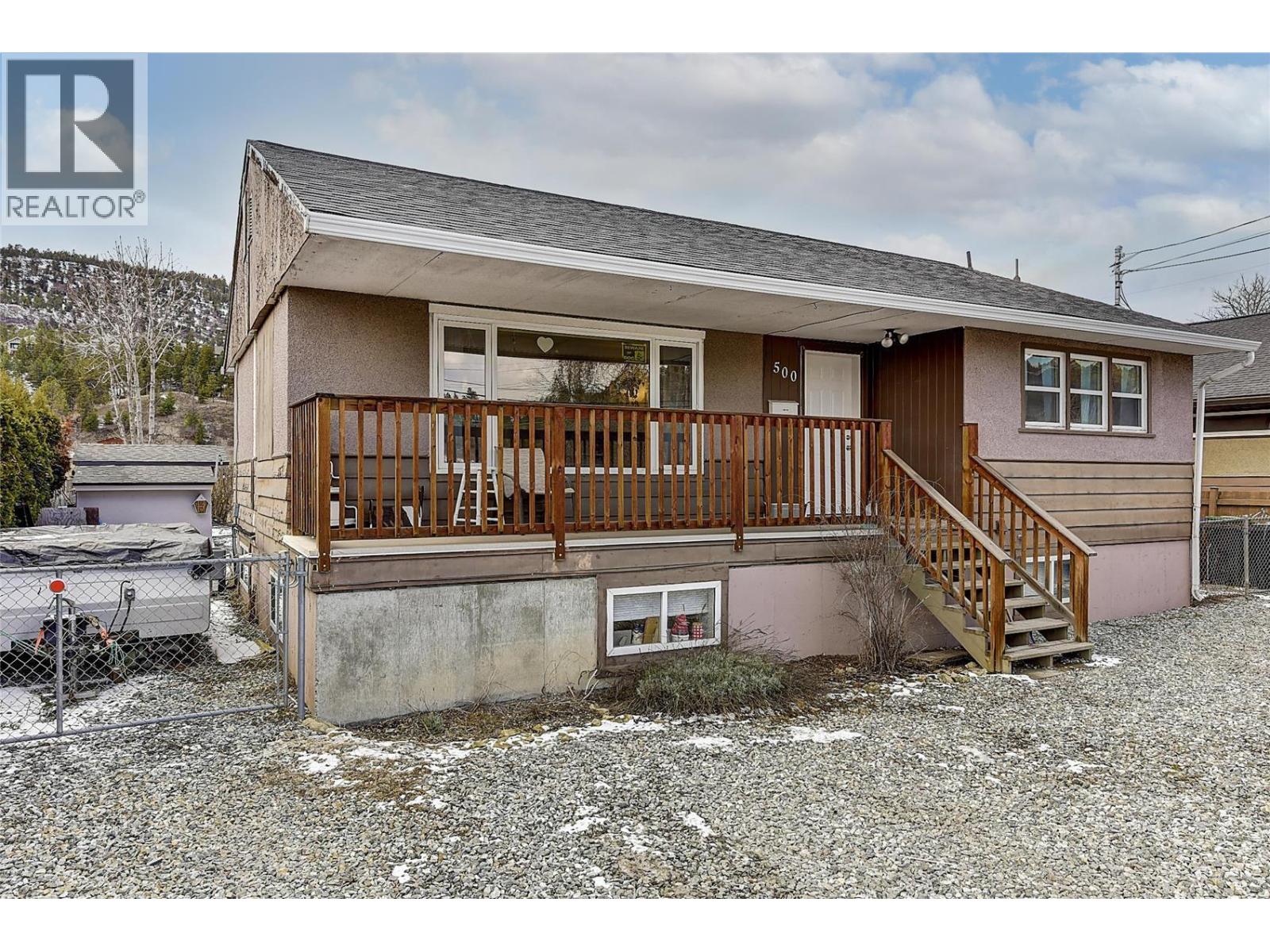 500 Snowsell Street N, Kelowna, British Columbia  V1V 2C7 - Photo 1 - 10383244