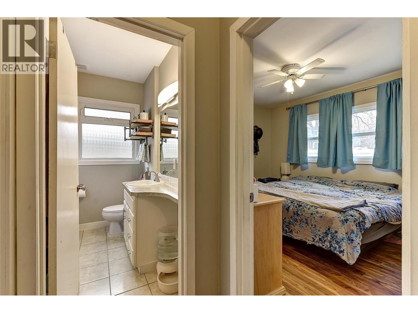 500 Snowsell Street N, Kelowna, British Columbia  V1V 2C7 - Photo 11 - 10383244