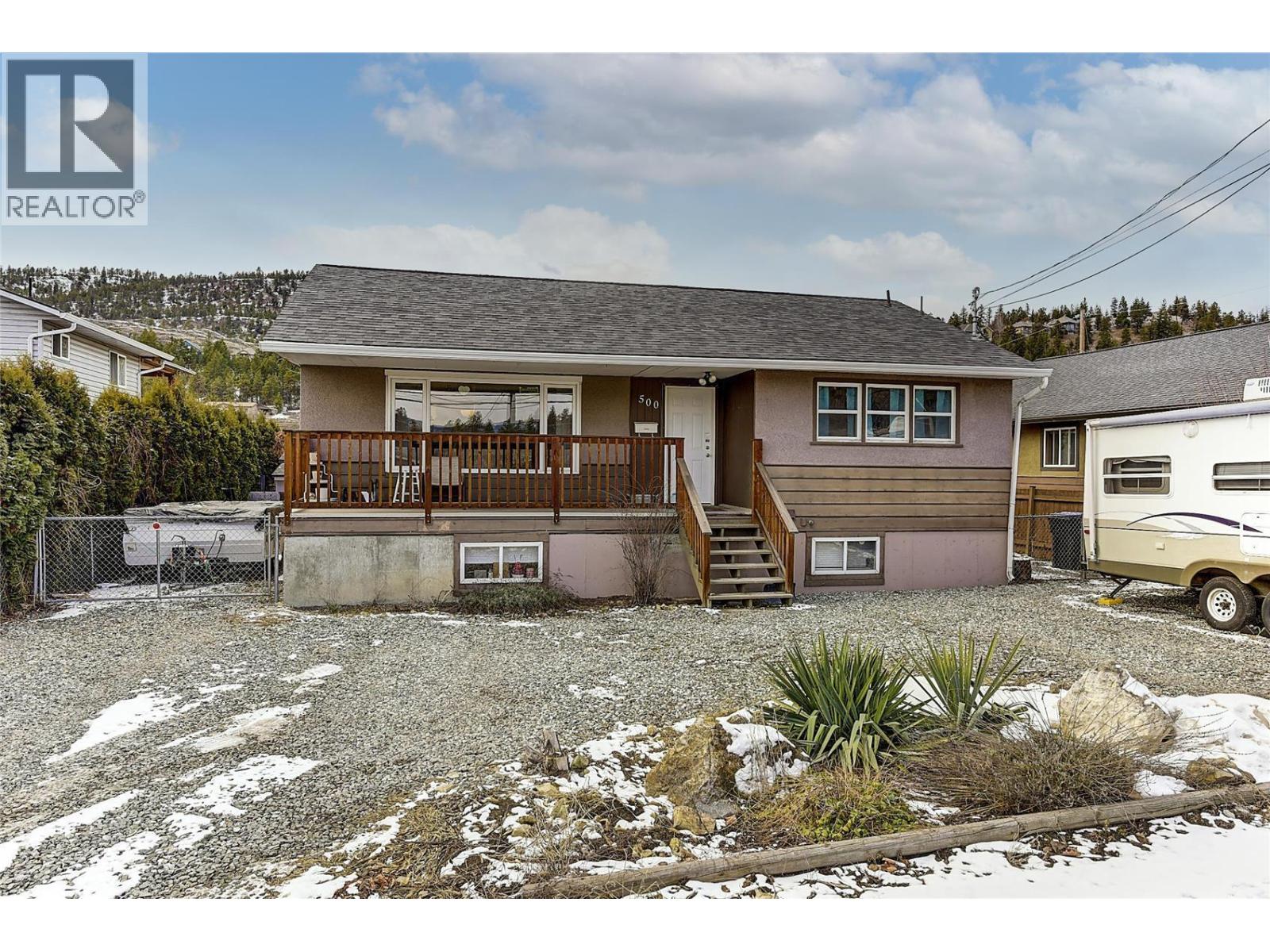 500 Snowsell Street N, Kelowna, British Columbia  V1V 2C7 - Photo 2 - 10383244