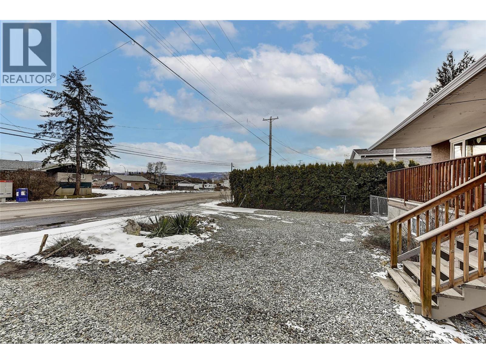 500 Snowsell Street N, Kelowna, British Columbia  V1V 2C7 - Photo 24 - 10383244