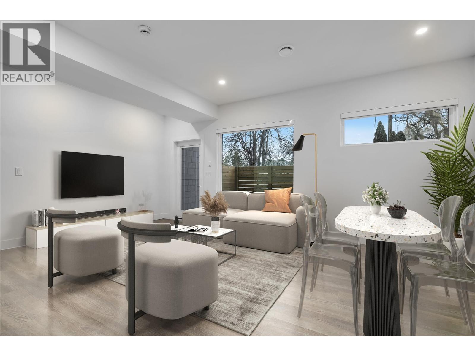 783 Burne Avenue Unit# 2, Kelowna, British Columbia  V1Y 5P6 - Photo 3 - 10383274