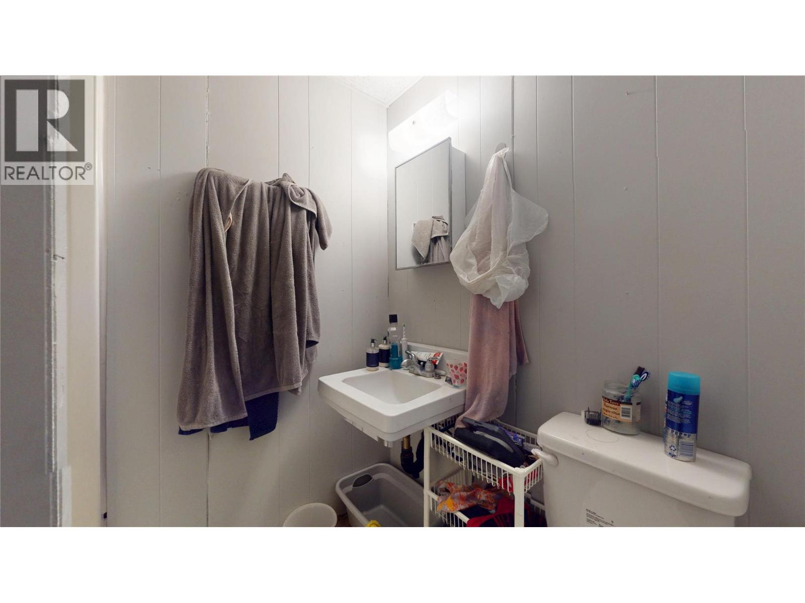 1061 16th Avenue S, Cranbrook, British Columbia  V1C 3A3 - Photo 16 - 10381661