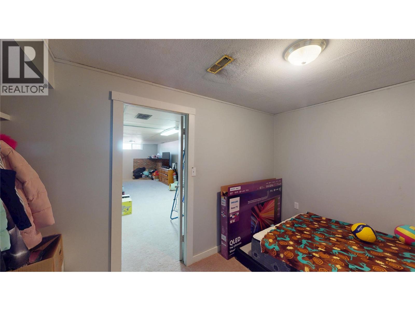 1061 16th Avenue S, Cranbrook, British Columbia  V1C 3A3 - Photo 18 - 10381661